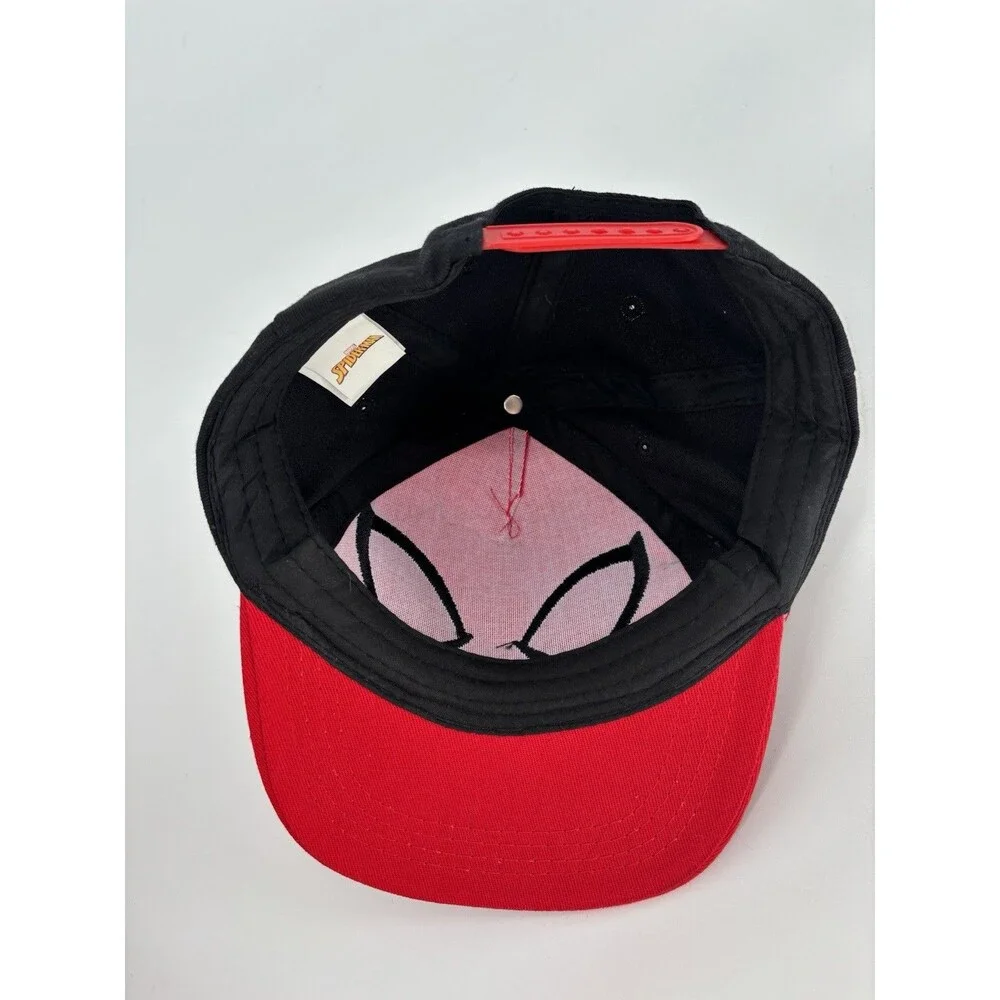 EUC Marvel Spiderman Eyes Youth Snapback Red/Black Hat Berkshire Official OSFM